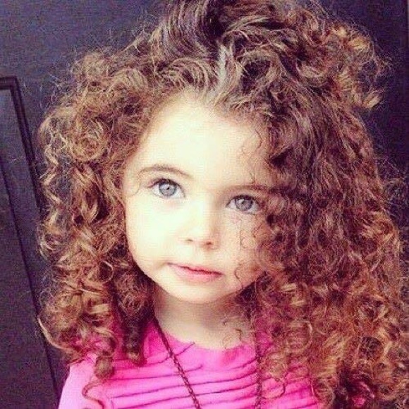 Profile Picture of Dalia Alnimri (@dalduli93) on Poshmark