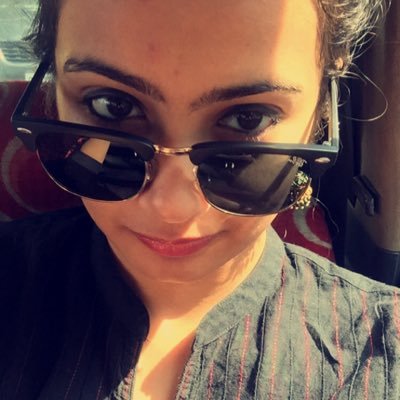 Profile Picture of Vakeel Saheba (@shreeya18) on Twitter