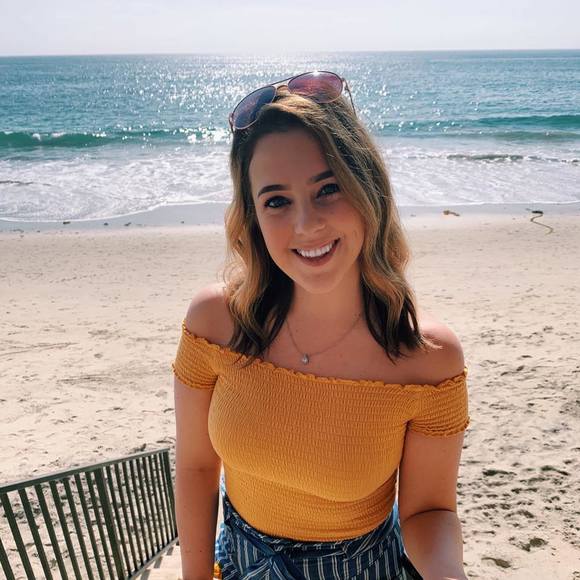 Profile Picture of Nicole Waldecker (@nickycole97) on Poshmark