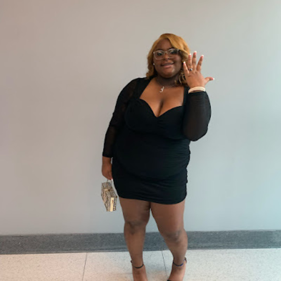 Profile Picture of Jonae Allen (@jonaeallen83) on Poshmark