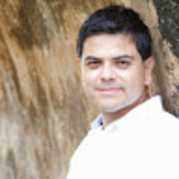 Profile Picture of Julio Jimenez (@juliojimenezr) on Poshmark