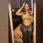 Profile Picture of Gillian Arianna (@ariannaadarlene) on Instagram