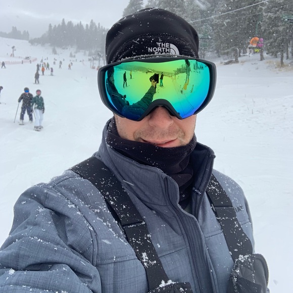 Profile Picture of Eric Thomas (@kam81005) on Poshmark