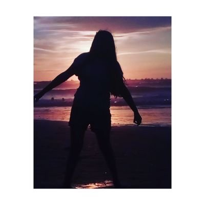 Profile Picture of Jimena Muro  🌸 (@JimMuro06) on Twitter