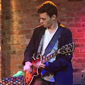 Profile Picture of Andrew Cohn (andrewcohnmusic) (@andrewcohn3372) on Youtube