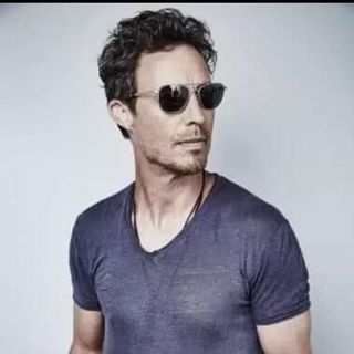 Profile Picture of Tom Cavanagh (@cavanaghtom) on Instagram