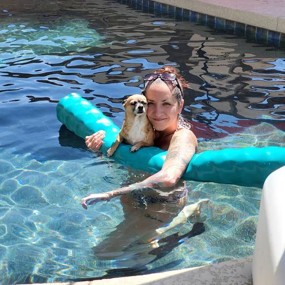 Profile Picture of Sabrina Jozwicki (@sjozwicki) on Poshmark