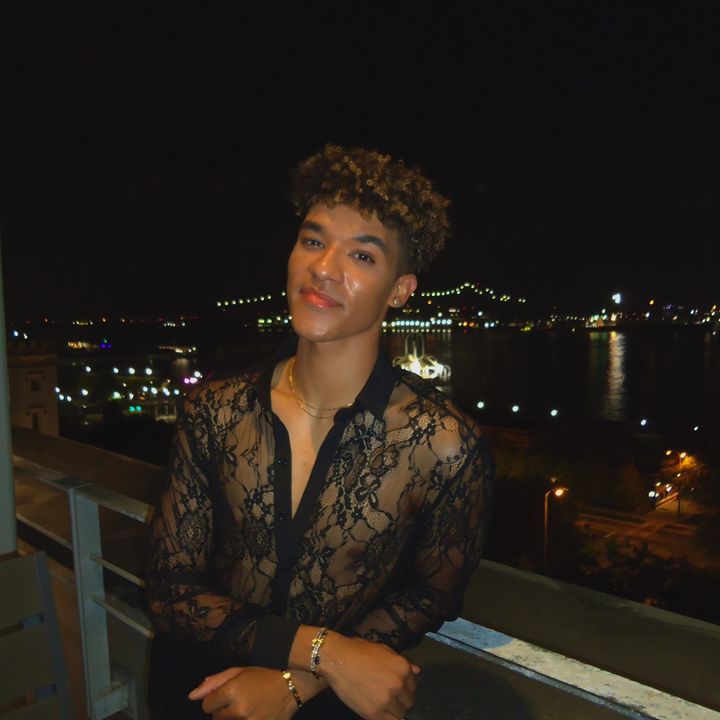 Profile Picture of Carlton (@carltonxcarter) on Tiktok