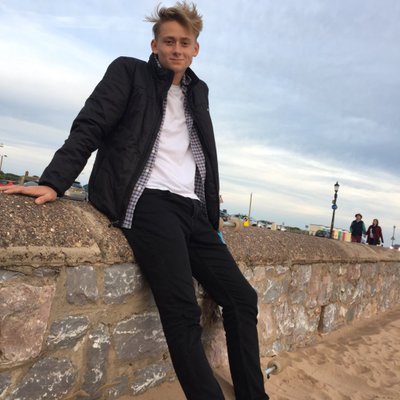 Profile Picture of Joe Henley (@JoeHenley13) on Twitter