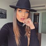 Profile Picture of D A N I E L A 🌞 (@daniela_ary) on Instagram