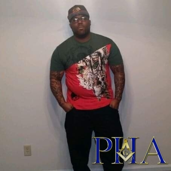 Profile Picture of Bryan Davis (@georgiaboy1992) on Poshmark