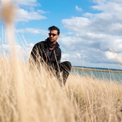 Profile Picture of Man Like (@RikiSomaroo) on Twitter