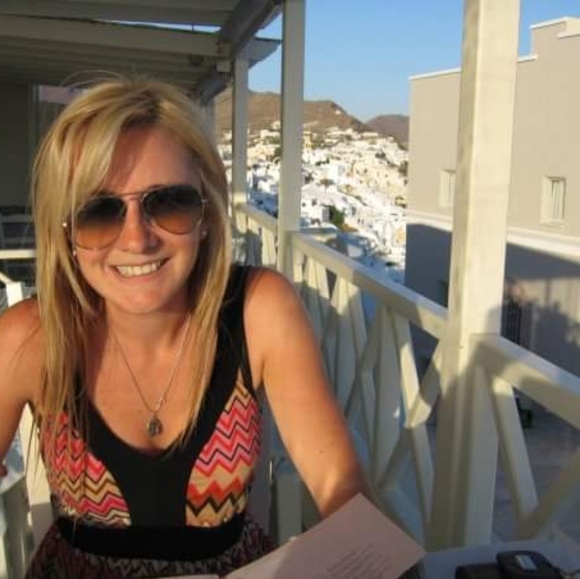 Profile Picture of Kathryn Calkoen (@kattylc) on Poshmark