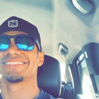 Profile Picture of Jeremy Holiday (@holiday_jeremy) on Twitter