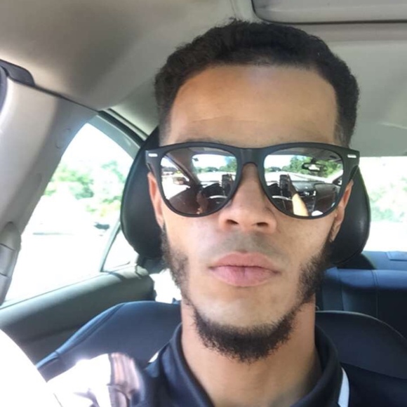 Profile Picture of Michael Breeden (@nbkjohnwick) on Poshmark