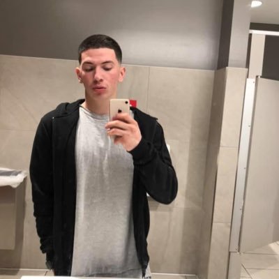 Profile Picture of Erik River ㋛ (@Erik_Arroyo_) on Twitter
