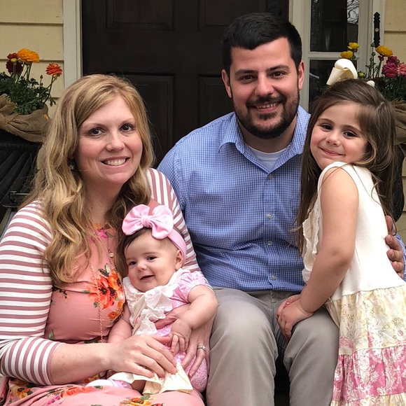 Profile Picture of Tonya Bearden (@tonyarbearden) on Poshmark