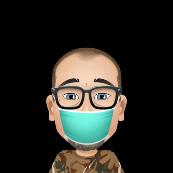 Profile Picture of Shawn Schulz (@schulzshawn) on Poshmark