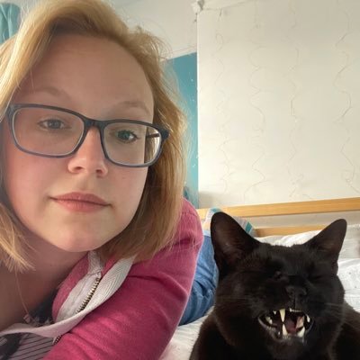 Profile Picture of Lucy Hawkins (@lucyhawkins92) on Twitter