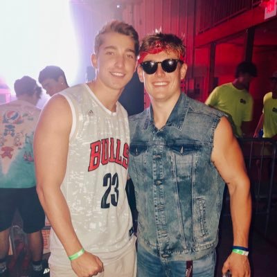 Profile Picture of Trevor Darrow (@darrowtrevor52) on Twitter