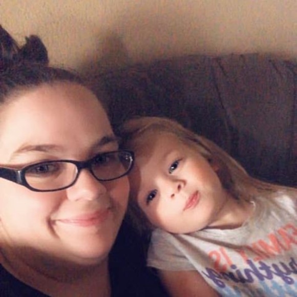 Profile Picture of Kaitlin Cain (@kcain3012) on Poshmark