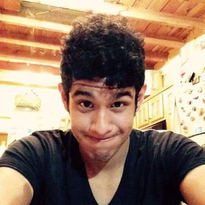 Profile Picture of Aaron Natanh Vela (@AaronNatanh) on Twitter