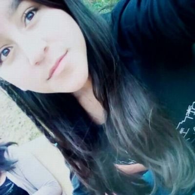 Profile Picture of ElyB De Riggs  🌺 (@Ara15Eli) on Twitter