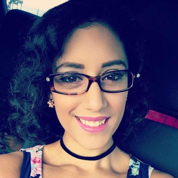 Profile Picture of Missy Gonzalez (@tinymissy) on Poshmark