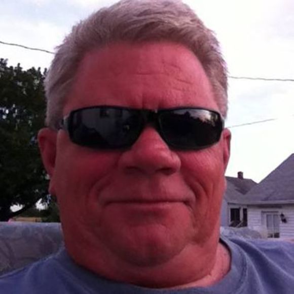 Profile Picture of Kenneth Abbott (@kennyabbott55) on Poshmark