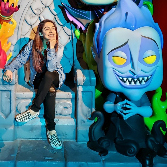 Profile Picture of Nancy Jaramillo (@fancy_nancy093) on Poshmark