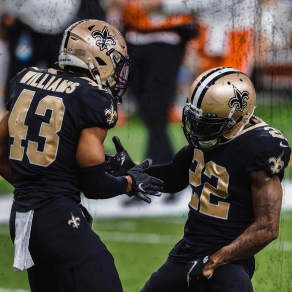 Profile Picture of Joshua Nino (@nbajayy4) on Poshmark