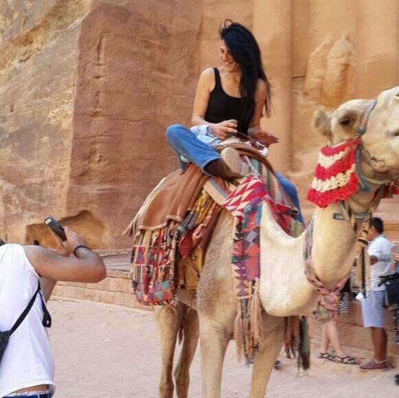 Profile Picture of Abeer Seddiq (@abeerelissa) on Poshmark