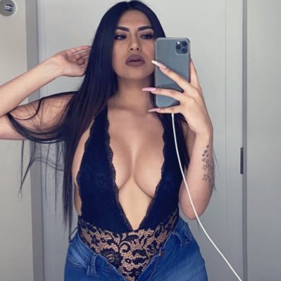 Profile Picture of Stephaniesalazar (@babyystephs) on Twitter