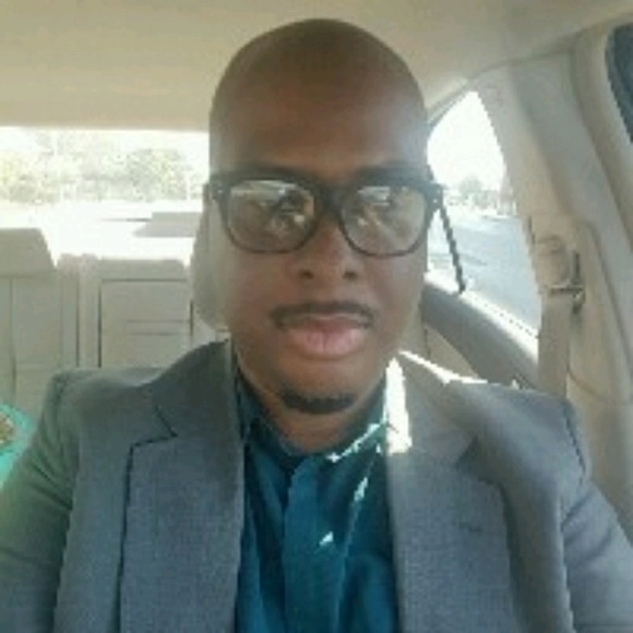 Profile Picture of Randy Randolph (@randy_the_ruler) on Poshmark