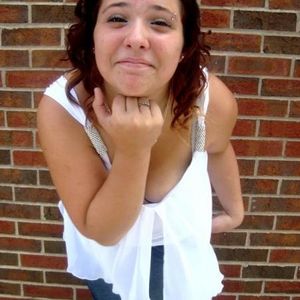 Profile Picture of Kate Spicer (@spicerkate) on Myspace