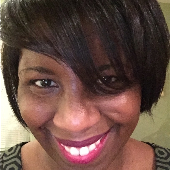 Profile Picture of N Clark (@nclarkatl) on Poshmark