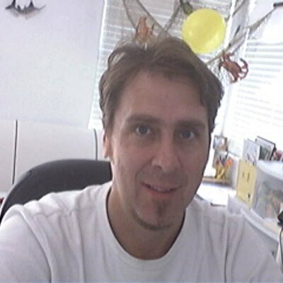 Profile Picture of James Schriever (@planetsole) on Twitter