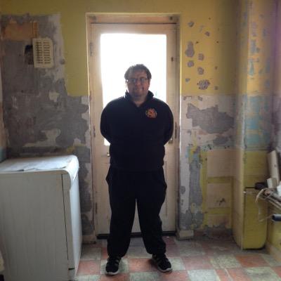 Profile Picture of Laurence Perkins (@dougle101) on Twitter