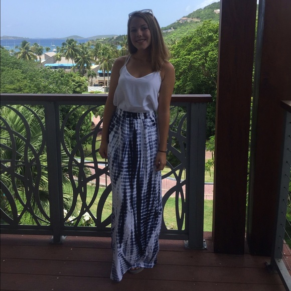 Profile Picture of Mikayla Woolfrey (@mikaylalynn01) on Poshmark