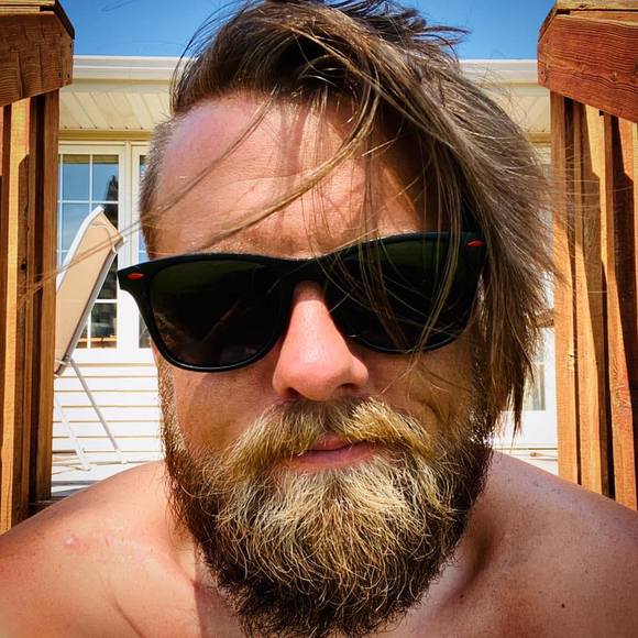 Profile Picture of Kevin Mcmanamon (@kevinmcmanamon) on Poshmark