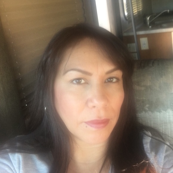 Profile Picture of Nora Solano (@norasolano) on Poshmark