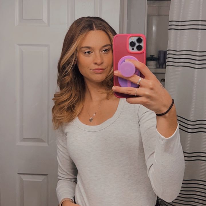 Profile Picture of Camryn (@camryn.larsen) on Tiktok