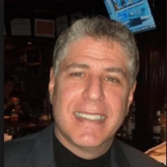 Profile Picture of Robert Weinstein (@robert123posh) on Poshmark