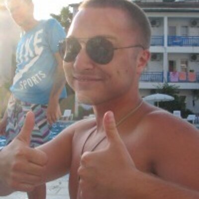 Profile Picture of Christian Abrego (@TreenaYp) on Twitter