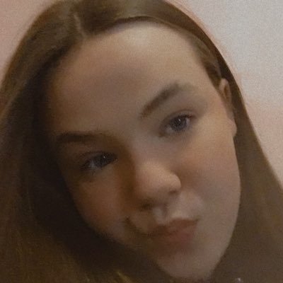 Profile Picture of Chlomas Tree🎄 (@ChloeScott75) on Twitter