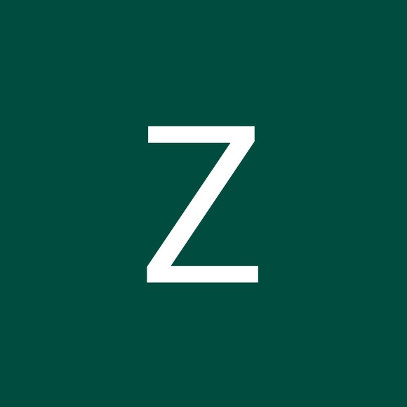 Profile Picture of Zenabo Sanfo (@zenabosanfo84) on Poshmark