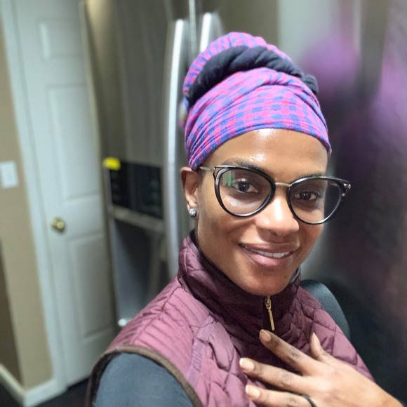 Profile Picture of Sharnette Tucker (@byfield) on Poshmark