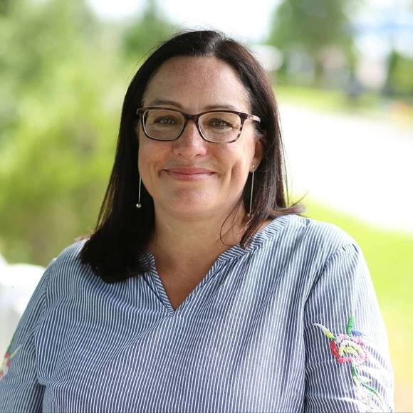 Profile Picture of Rita Lomasney (@ritalomasney) on Poshmark