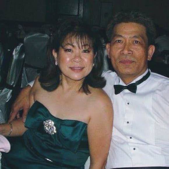 Profile Picture of Teri Adversalo (@adversalota) on Poshmark