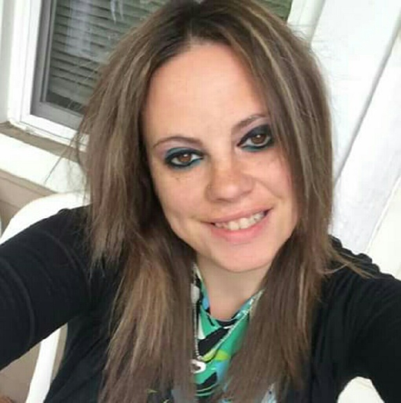 Profile Picture of Danielle Reiff (@dannybaby86) on Poshmark